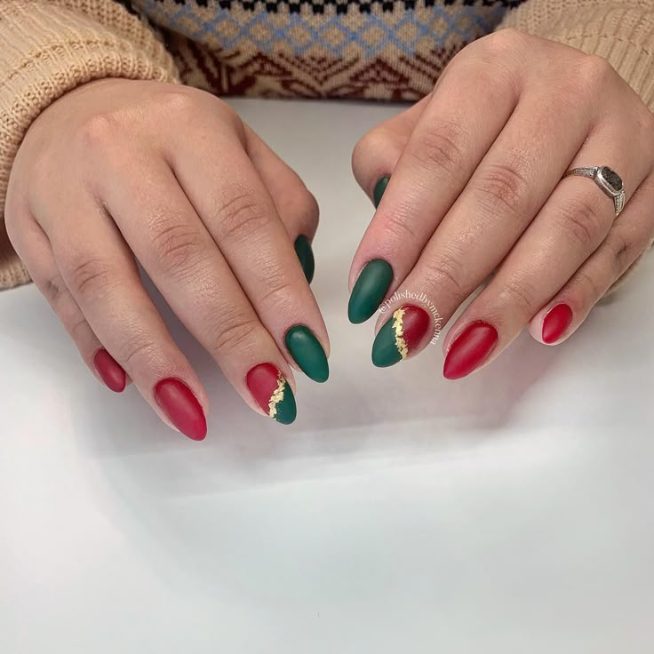 Green & Red Split Nails Ideas