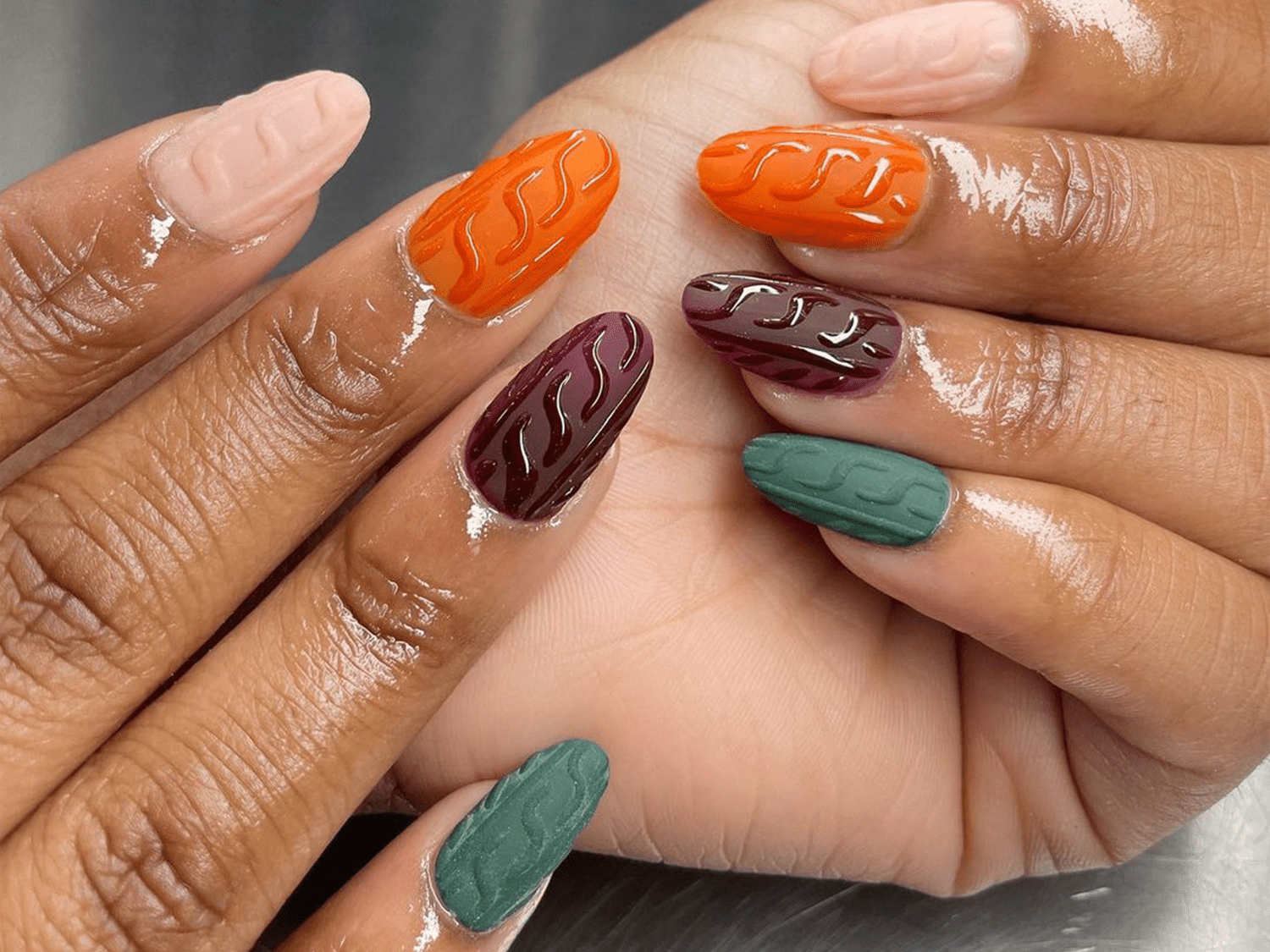 Sweater Texture Nails